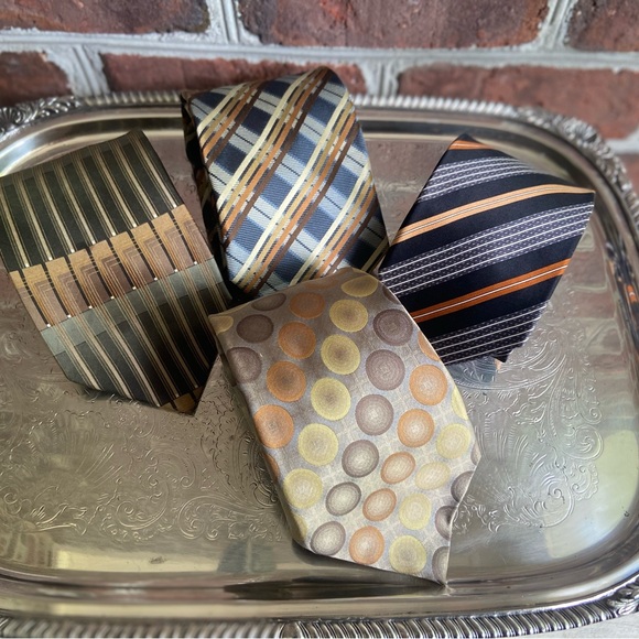 Other - Bundle of four (4) vintage mens silk ties with plenty of retro vibe.